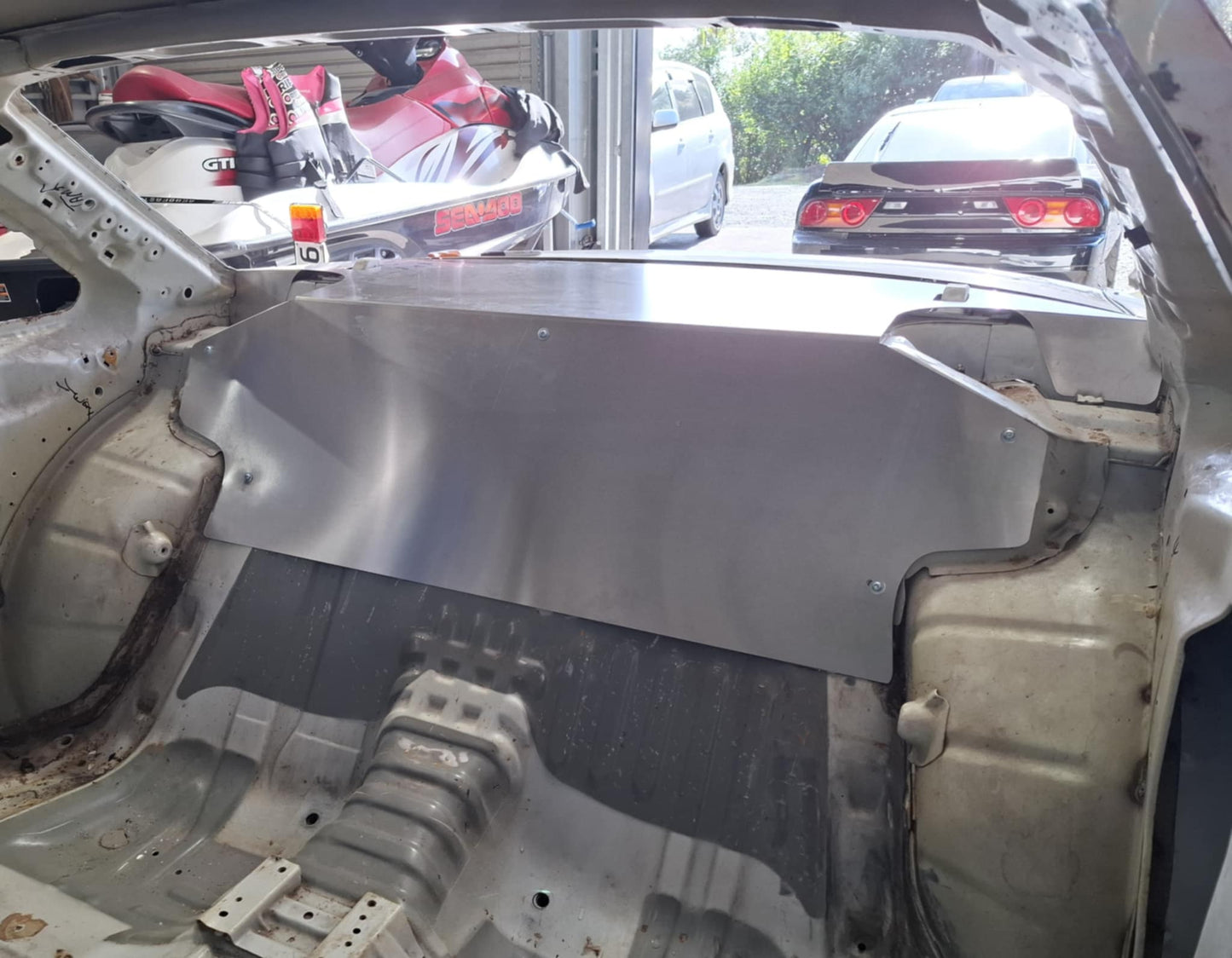 Nissan Silvia 200SX S14 parcel shelf