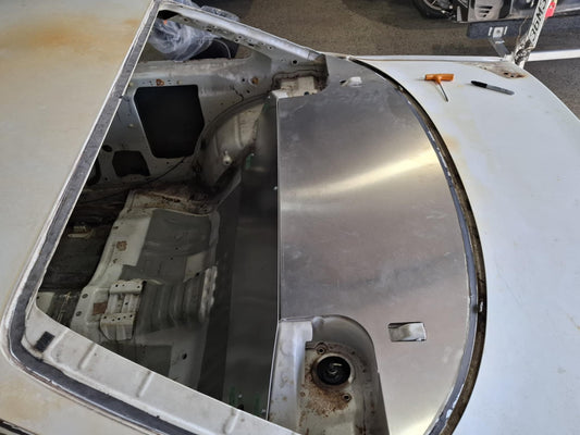 Nissan Silvia 200SX S14 parcel shelf