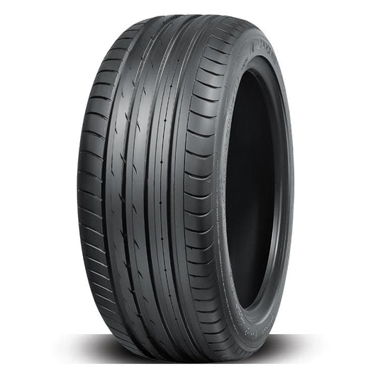 NANKANG AS2+ - 285/35R22 106W tyre mounted on wheel